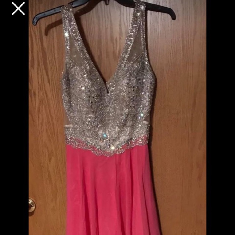 PROM DRESS
